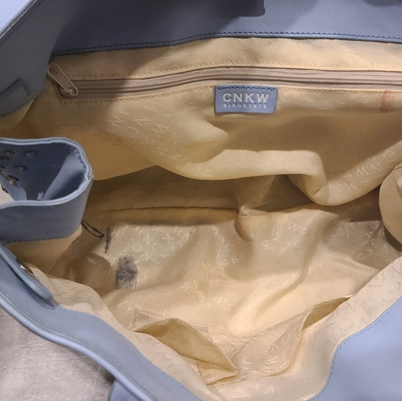 Sparkling crystal powder blue purse LIMITED EDITION - Picture 4 of 6